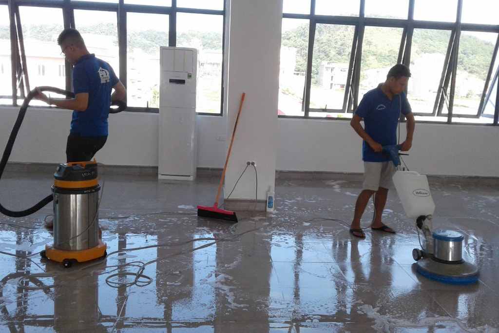 Nhà Sạch Hạ Long vệ sinh sàn sau xây dựng