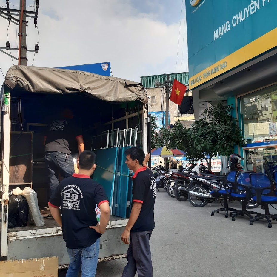Xe tải chuyển đồ chuyển nhà Hạ Long