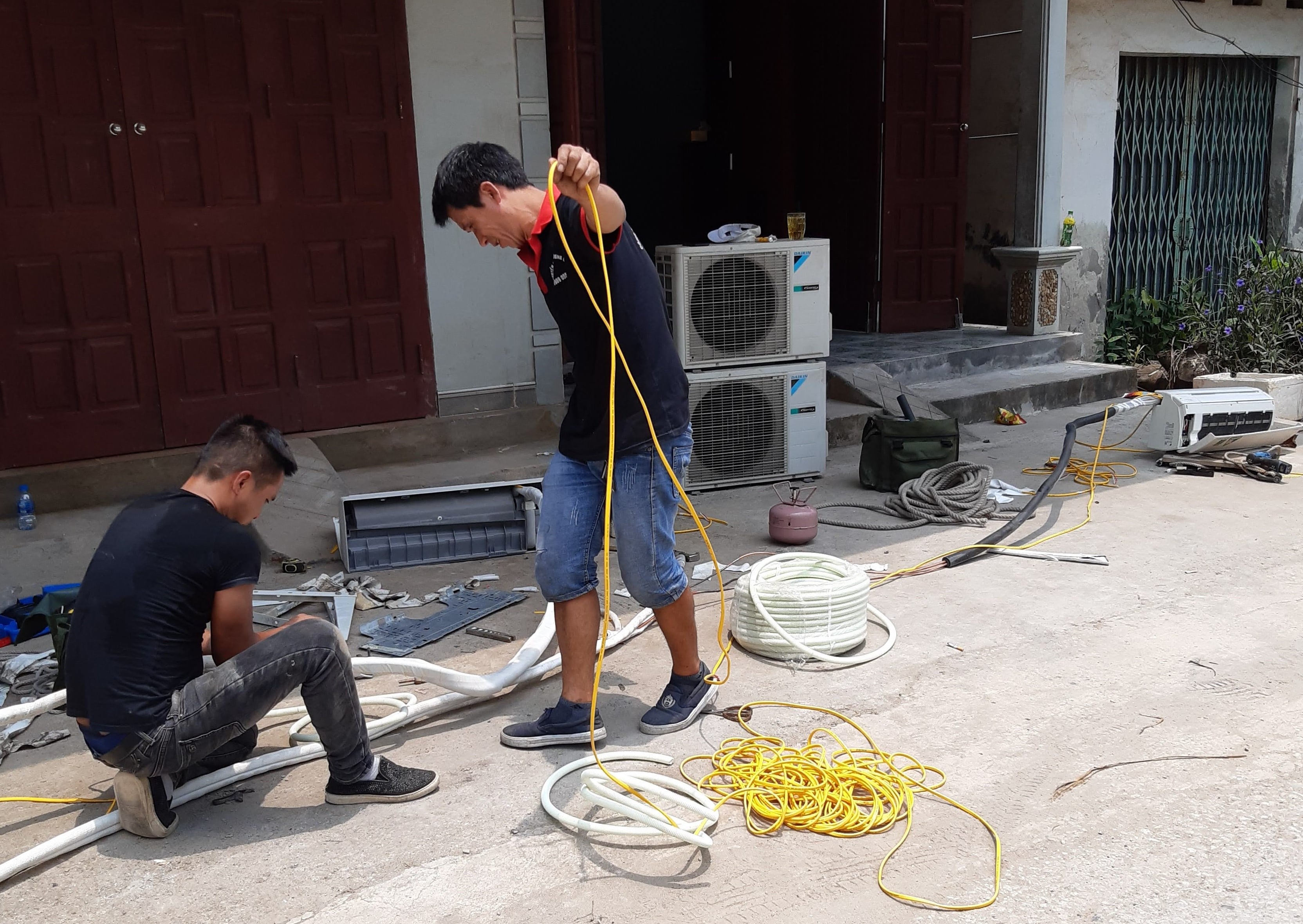 Tháo dỡ và lắp đặt điều hòa tại Hạ Long